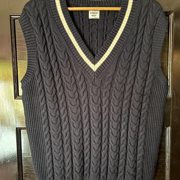 Aritzia Sweaters - ARITZIA Sunday Best Winston Sweater Vest